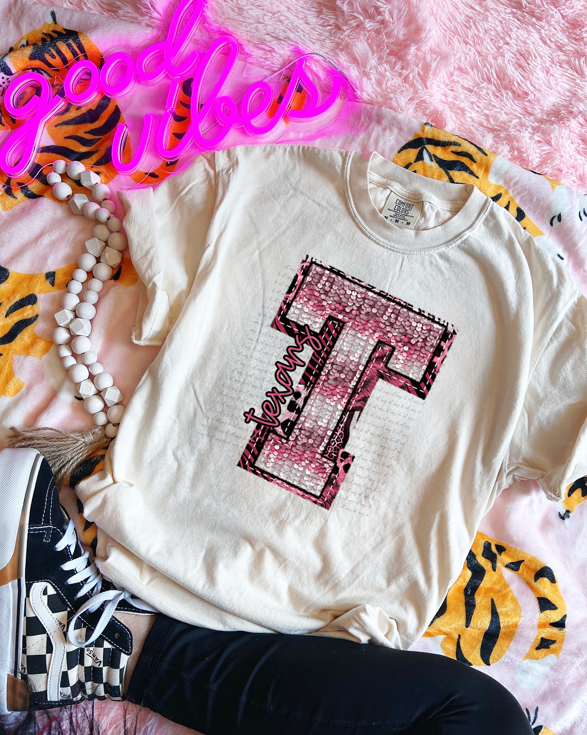 Wildpink Texans T Sequins 74914 DTF Transfer