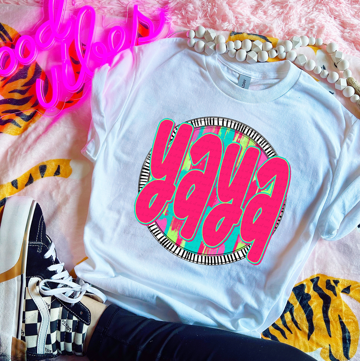 Yaya Pink Font Circle 111446 DTF transfer
