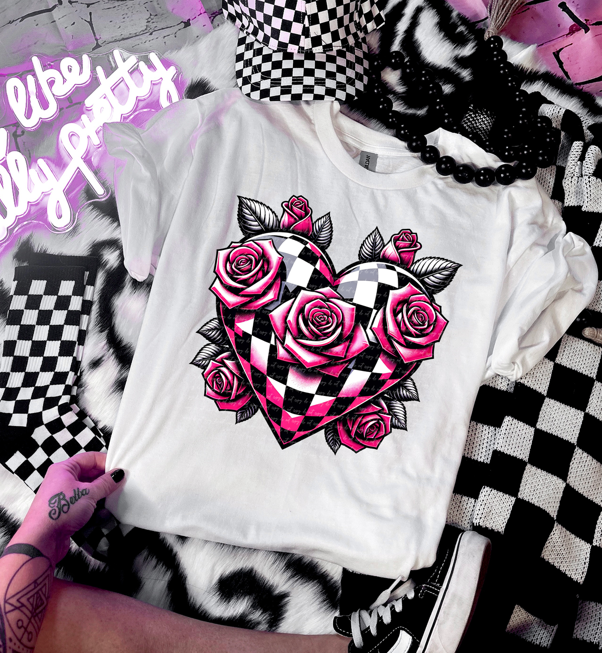 Checkered Heart And Roses 81982 DTF Transfer