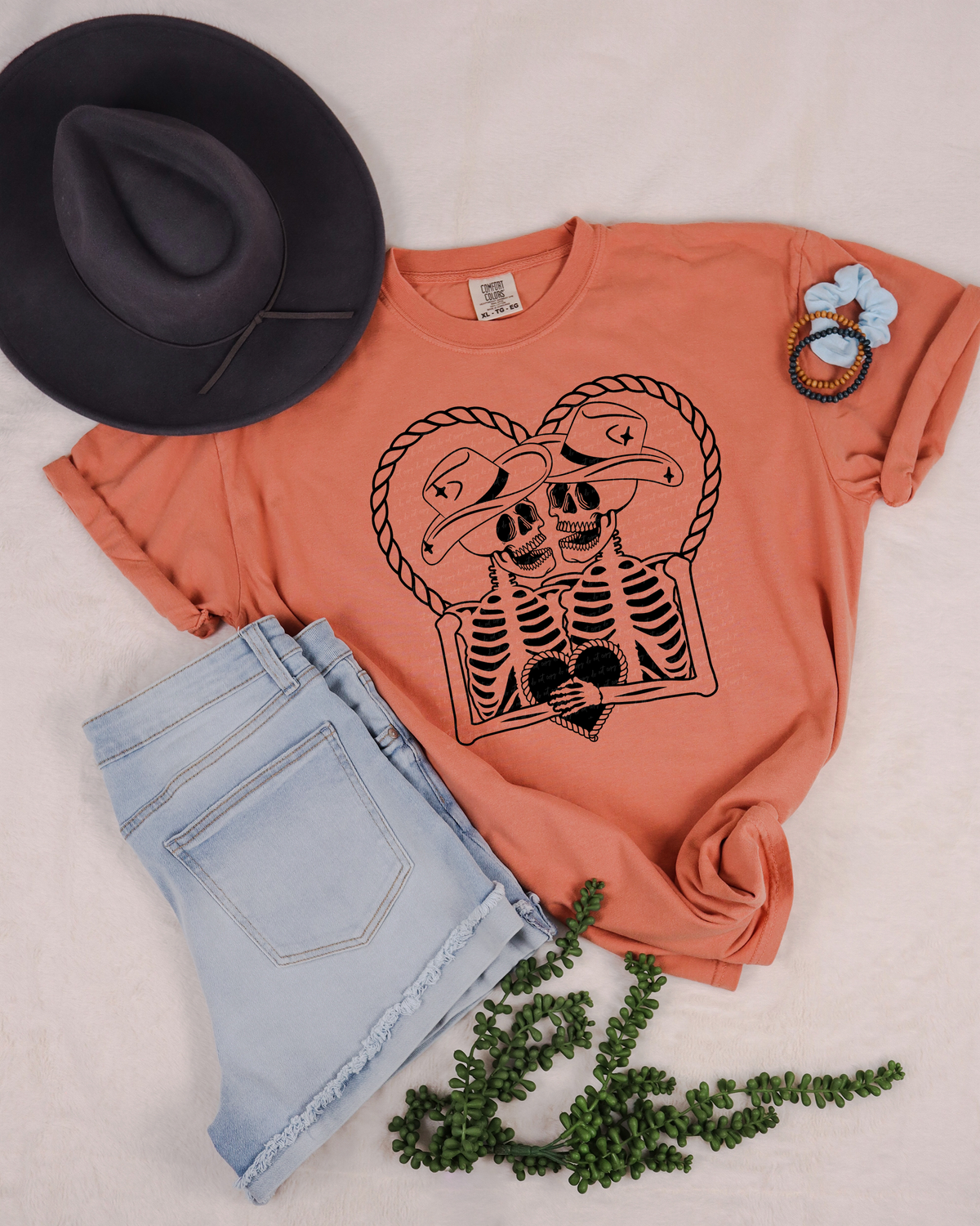 Cowboy Couple Skellie Rope Heart Black Filled 81696 DTF Transfer