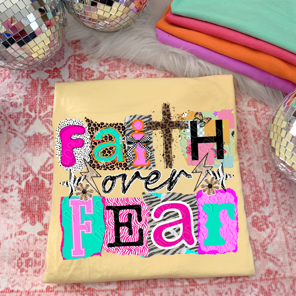 Faith over fear magazine font (DWS) DTF Transfer