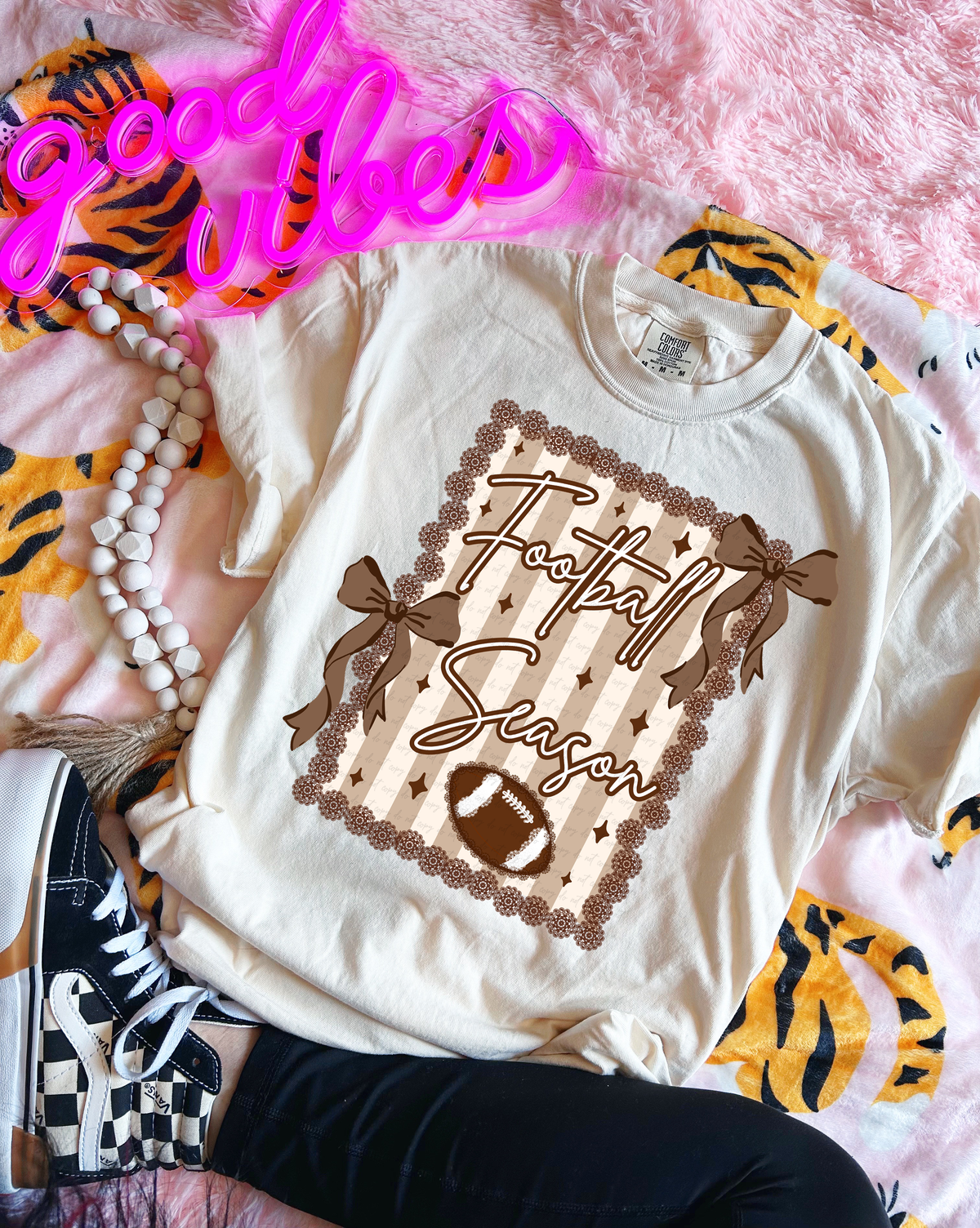 Football Season Brown Stripe Frame Bow 108884 DTF transfer