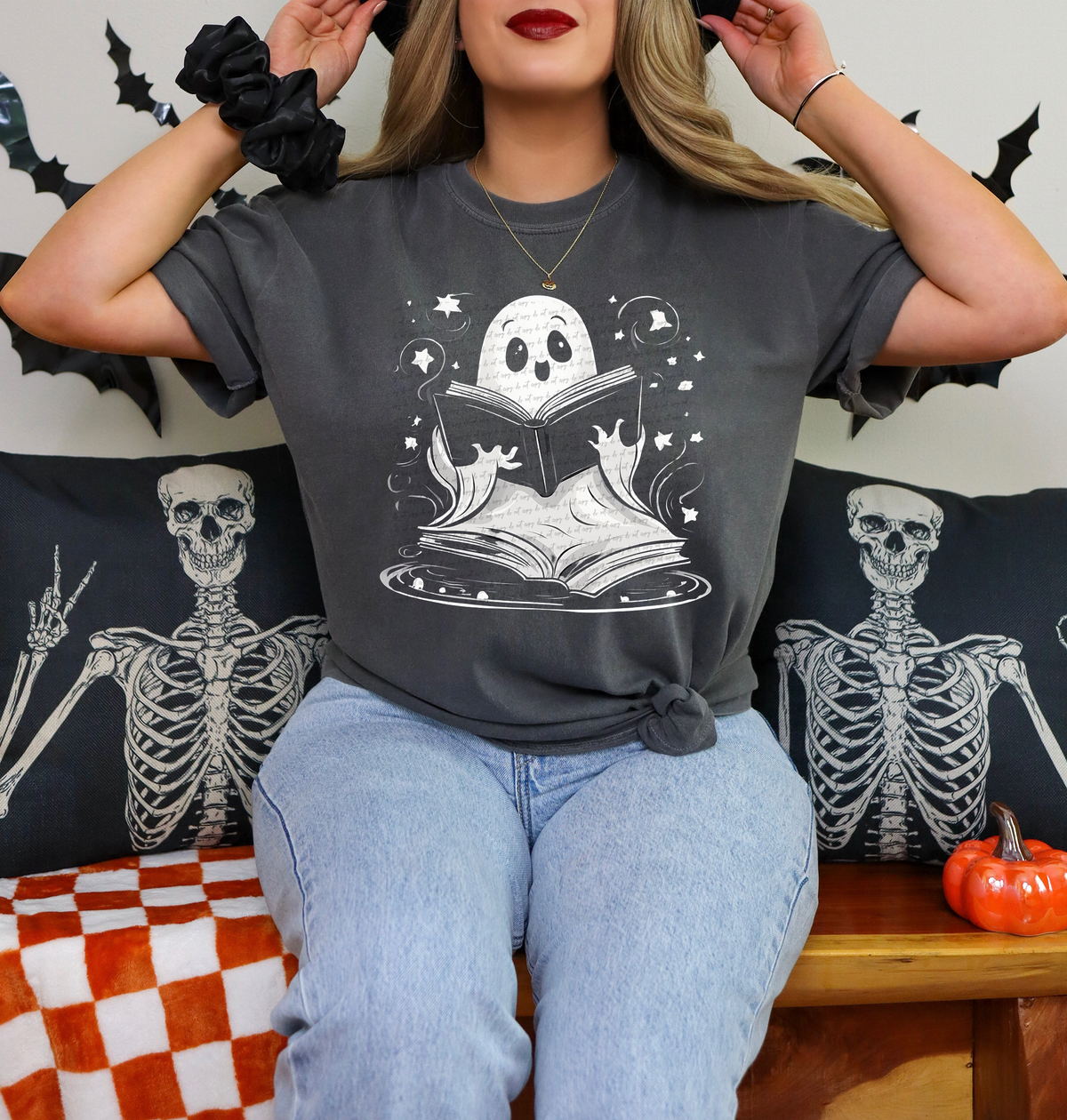 Ghost Reading Book 54215 DTF transfer