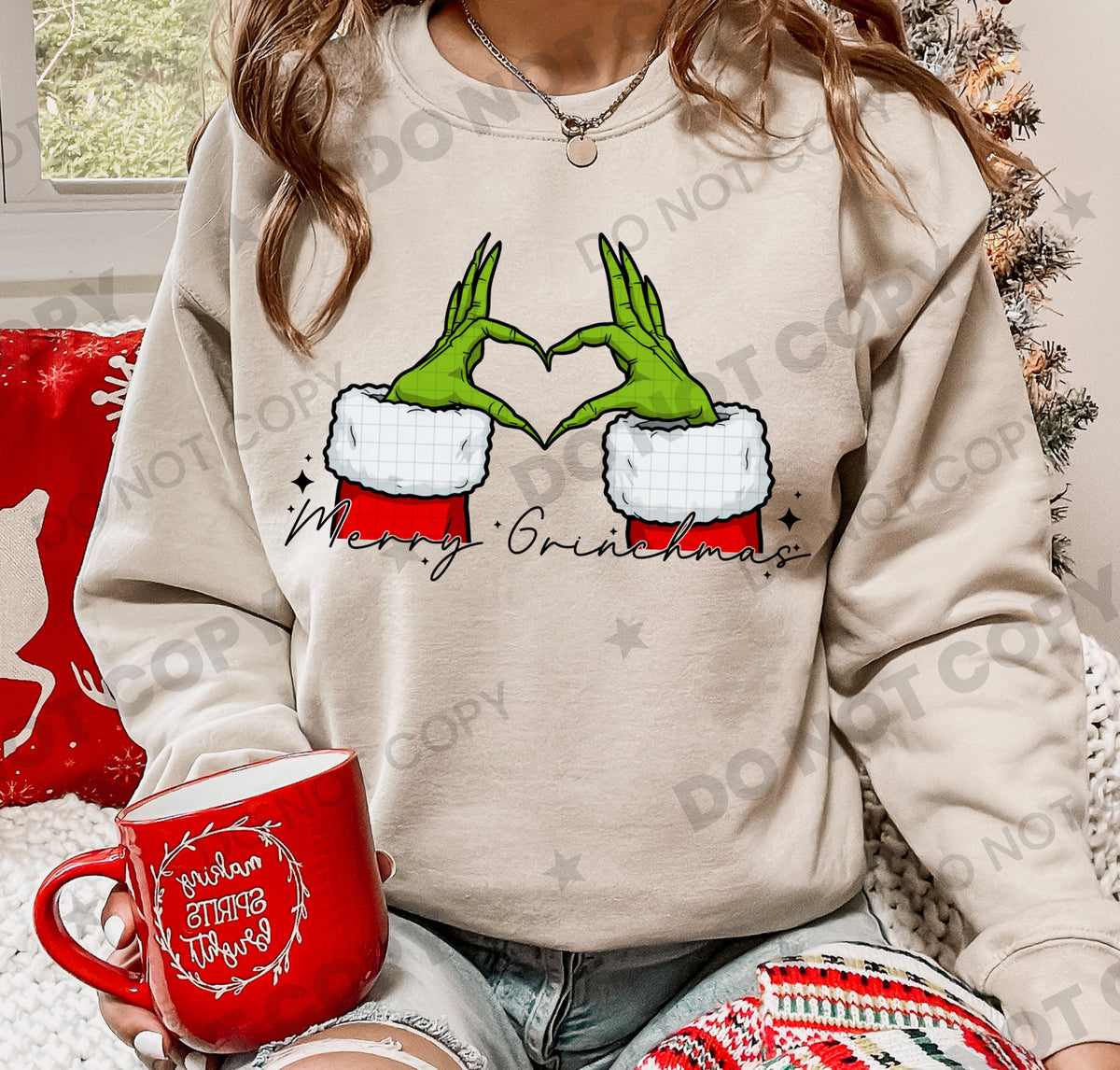 Merry Gmas heart hands (HW) DTF Transfer