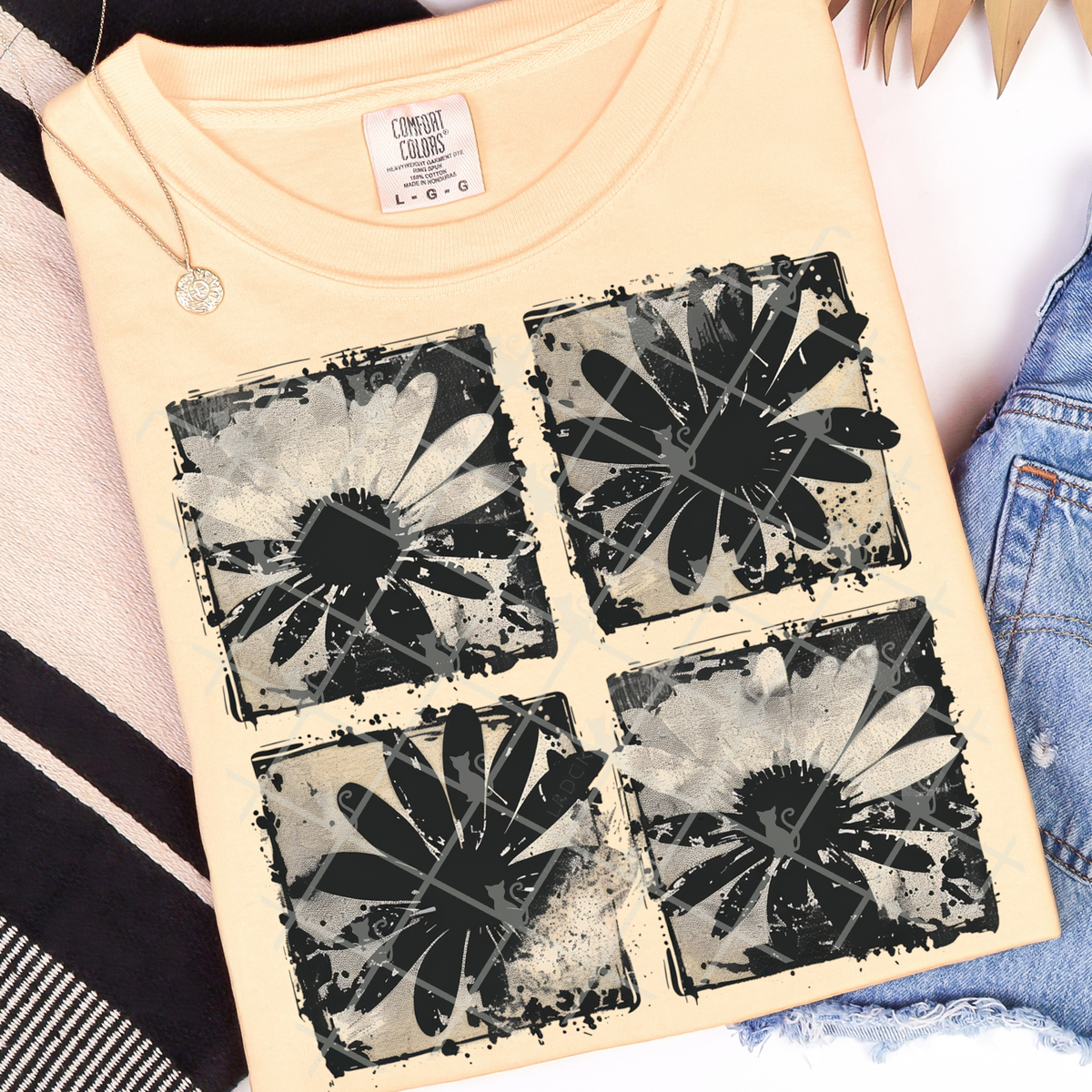 Ink blot daisy BLACK (TTD) DTF Transfer
