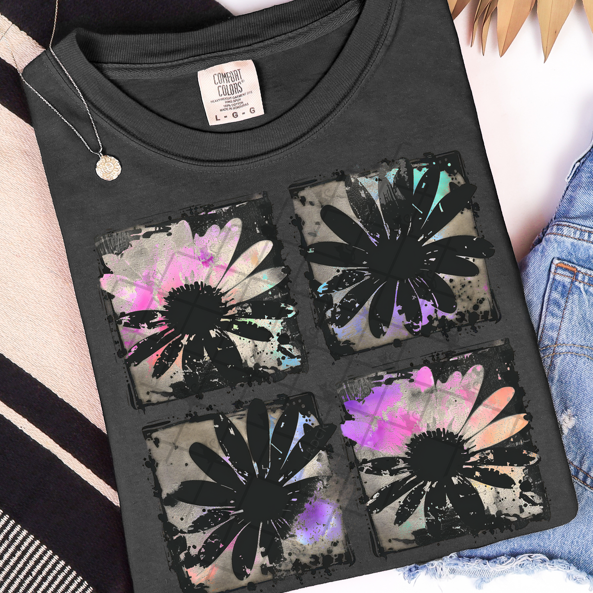 Ink blot daisy NEON (TTD) DTF Transfer