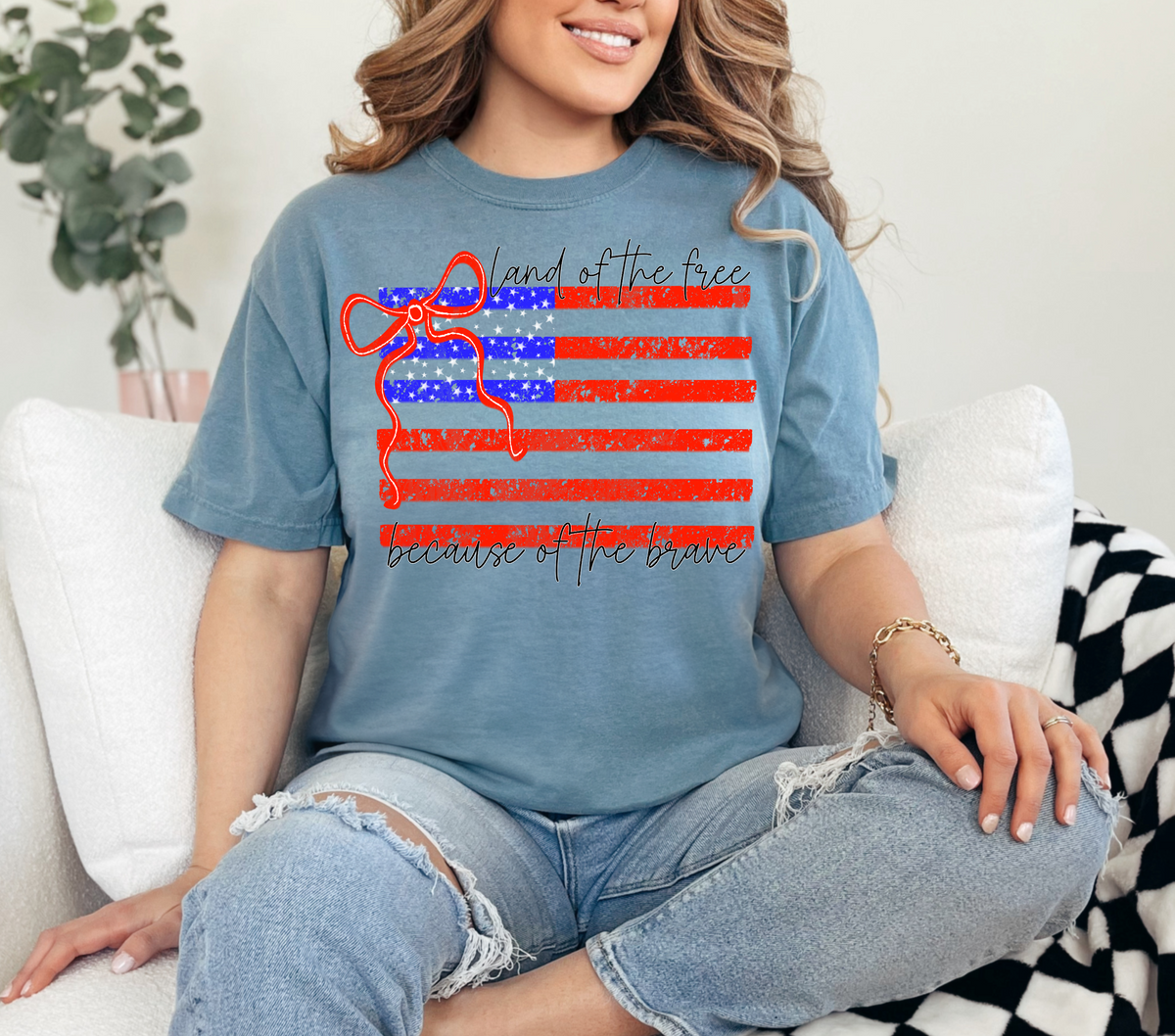 Land of the free flag with bow (40e) DTF Transfer