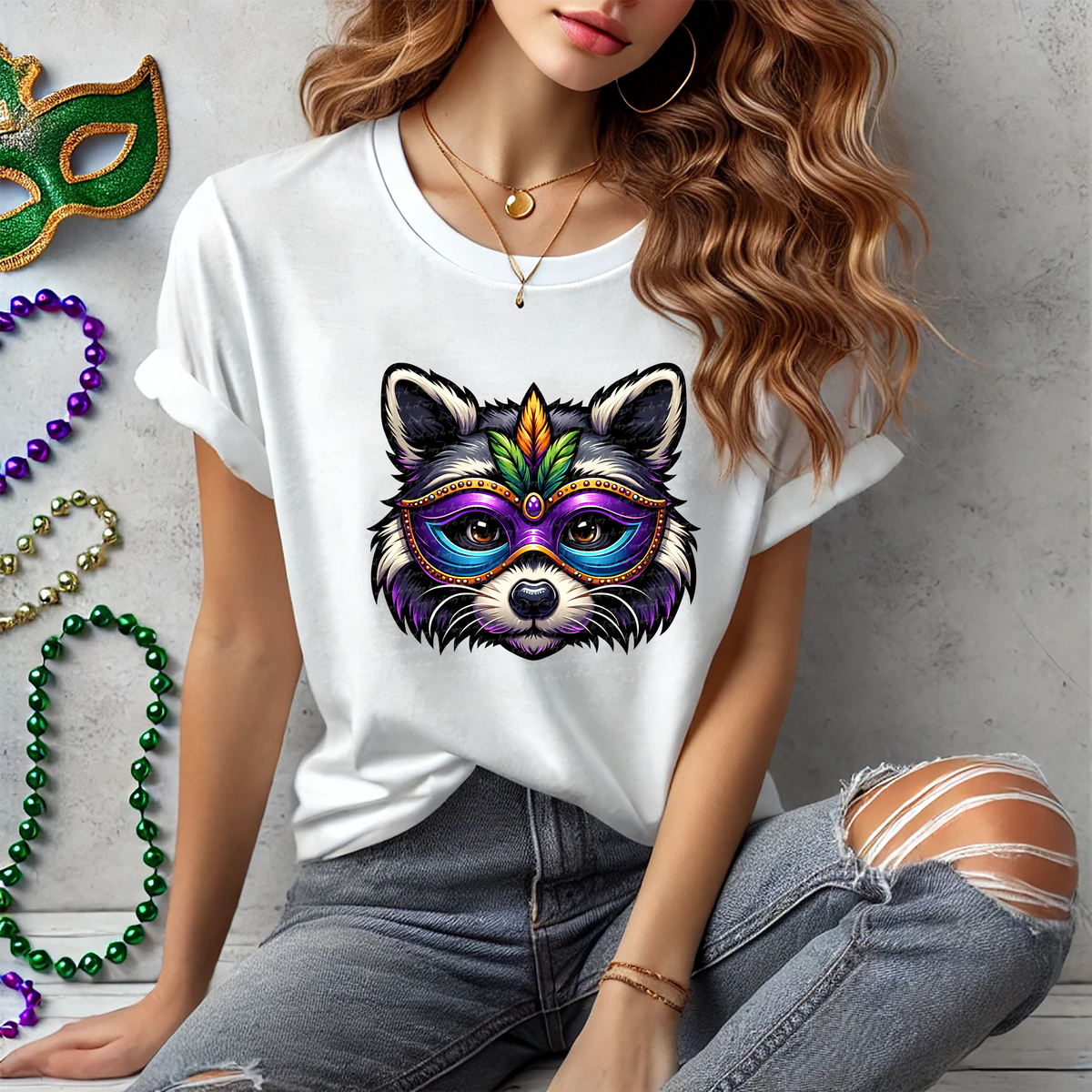 Mardi Gras Raccoon 81932 DTF Transfer