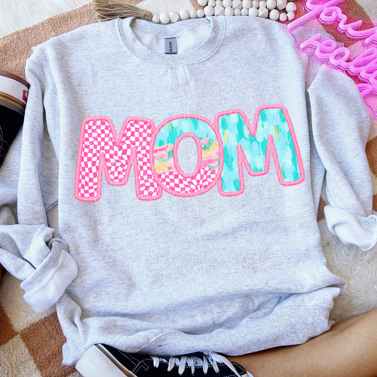 Mom Spring Pink Checkered (CITY) DTF transfer