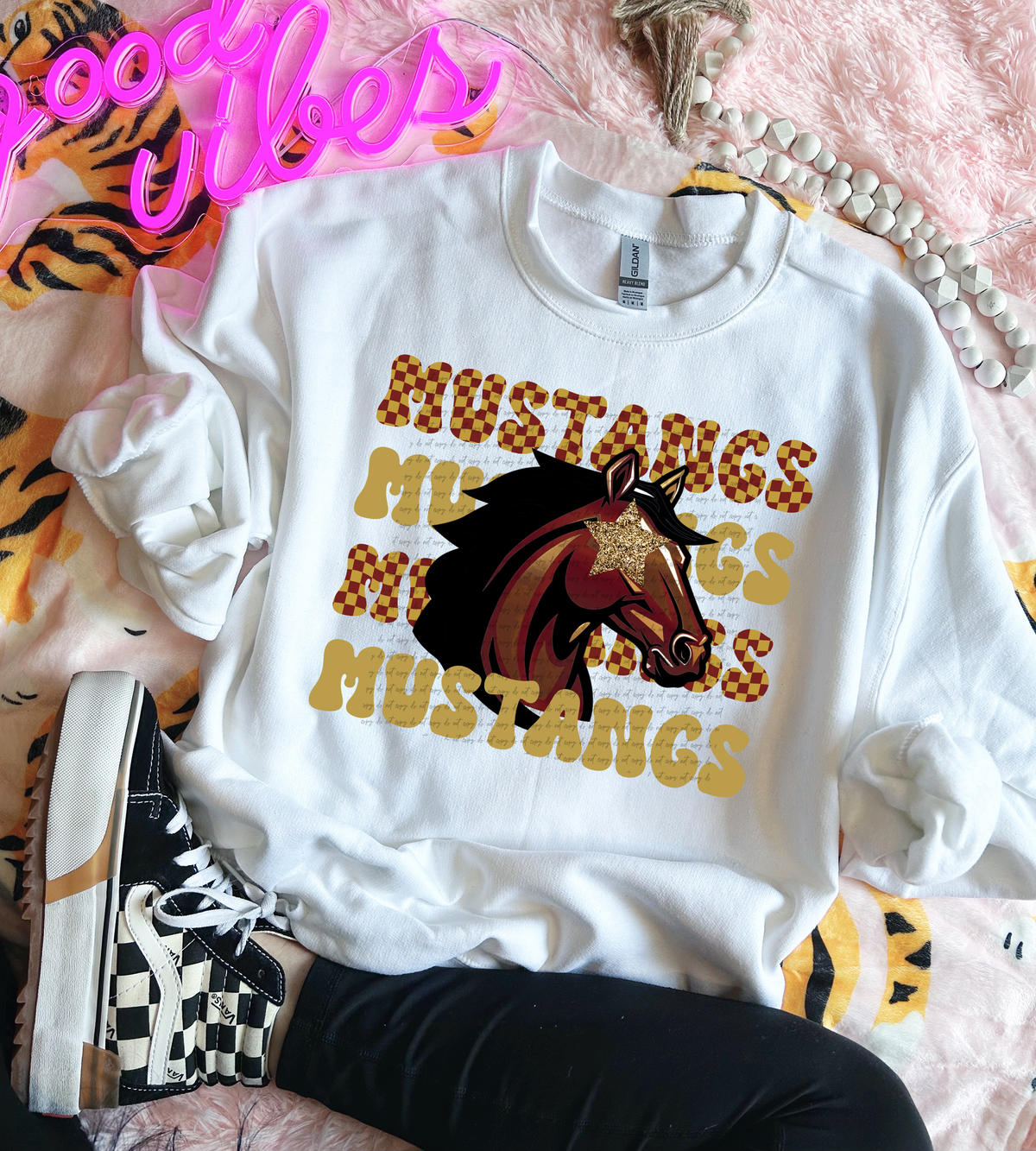 Mustangs Checkered Word Stacked 59514 DTF transfer
