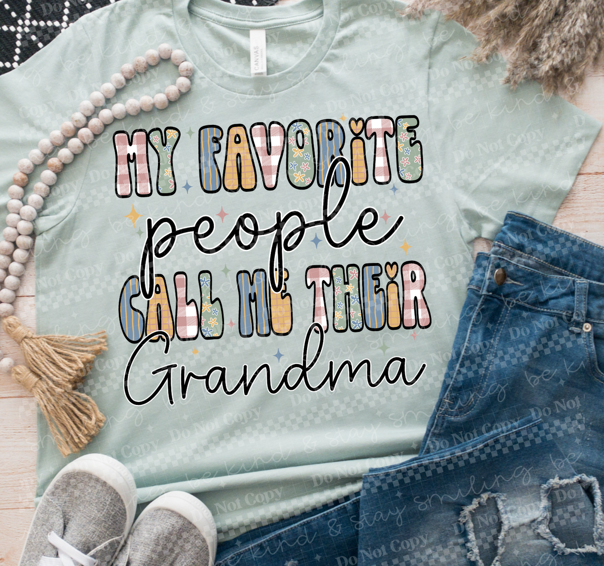 My favorite people call me their grandma (two peas) DTF Transfer