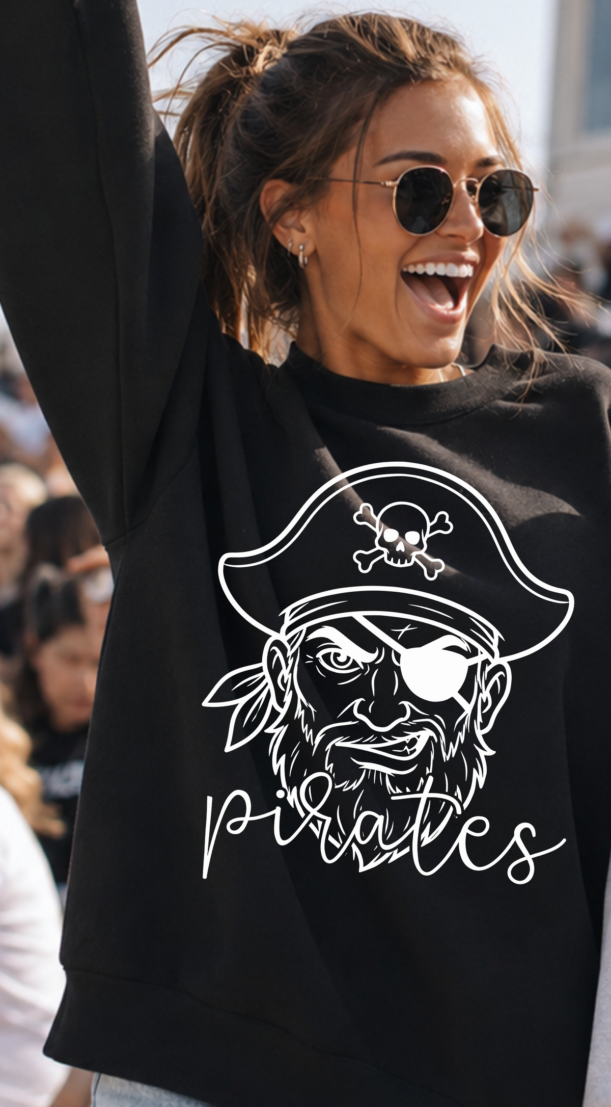 Pirates WHITE outline (PARKER) DTF Transfer