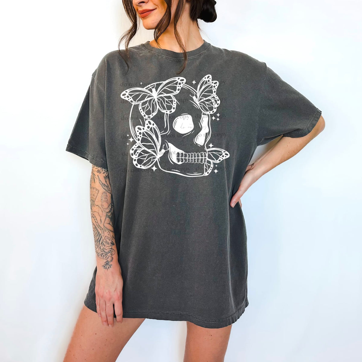 White skull outline with butterflies (CSC) 50132 DTF transfer