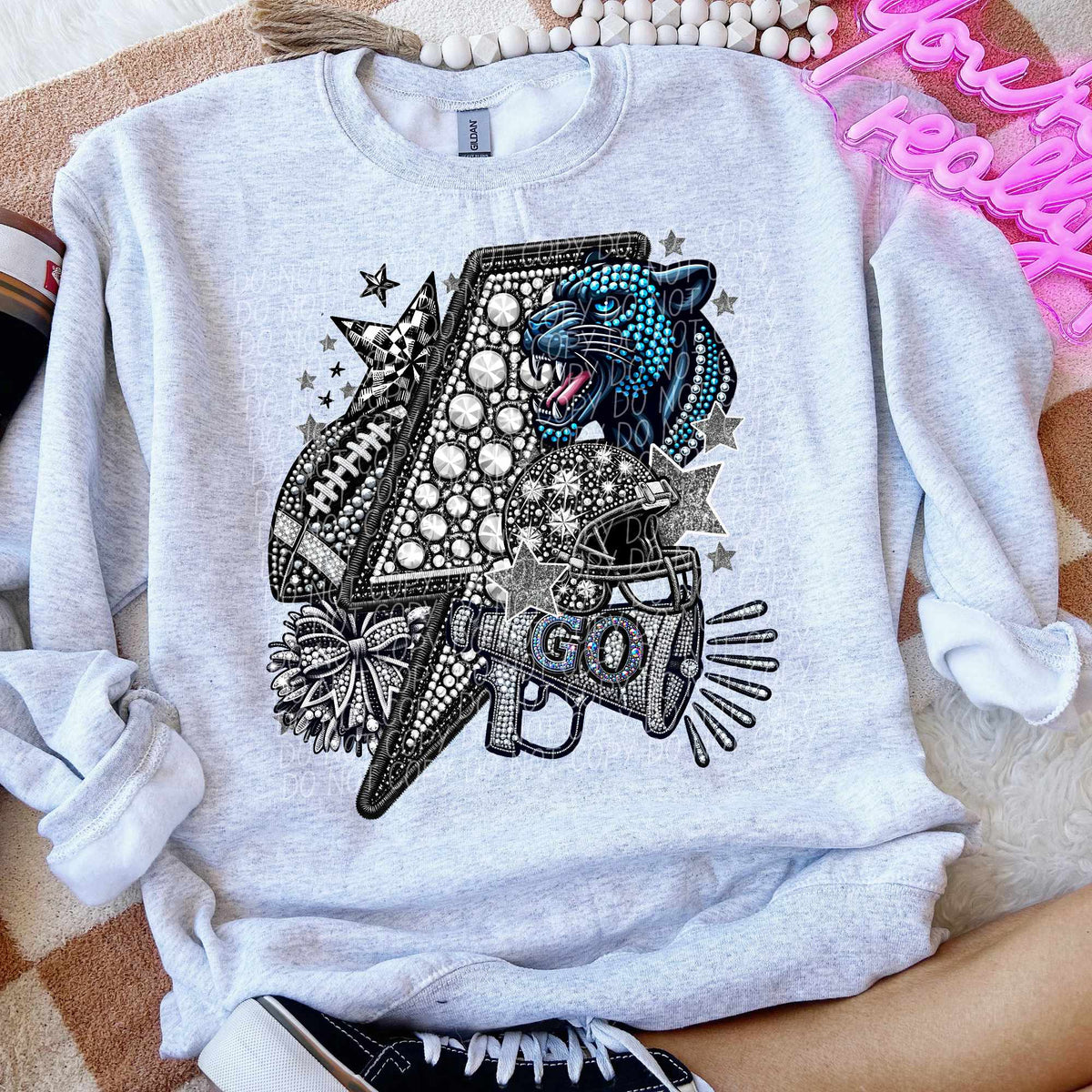 Rhinestone lightning bolt panthers 44480 DTF transfer