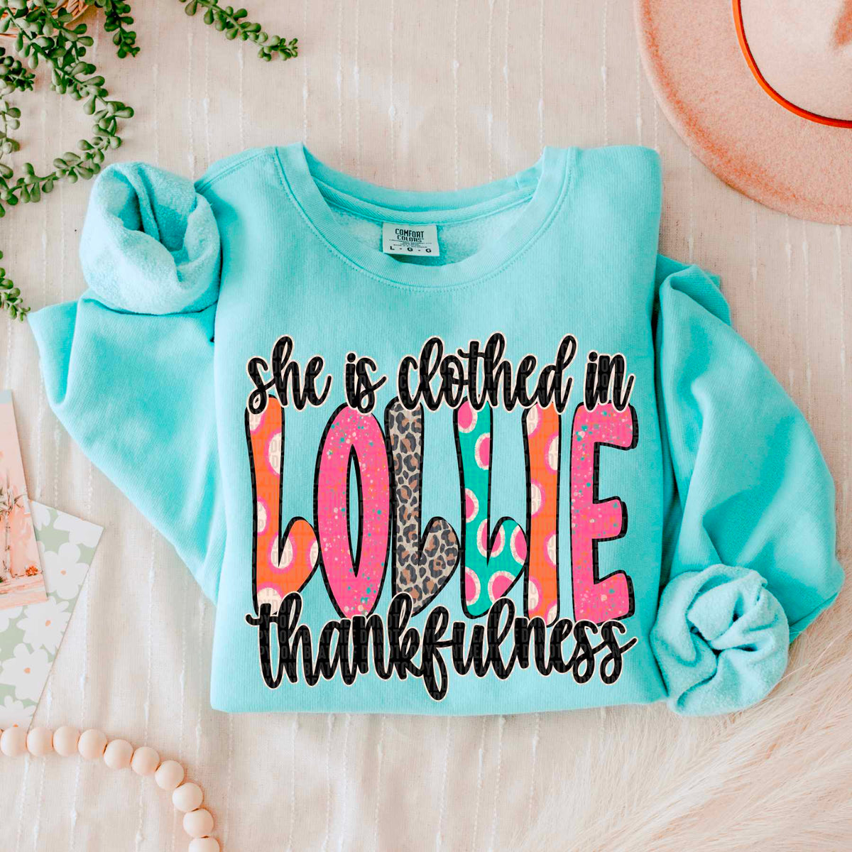 She is clothed in thankfulness lollie 52282 DTF transfer