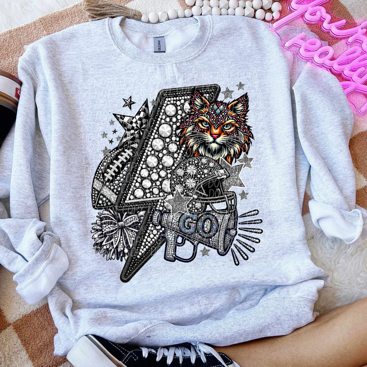 Rhinestone lightning bolt bobcats 44483 DTF transfer