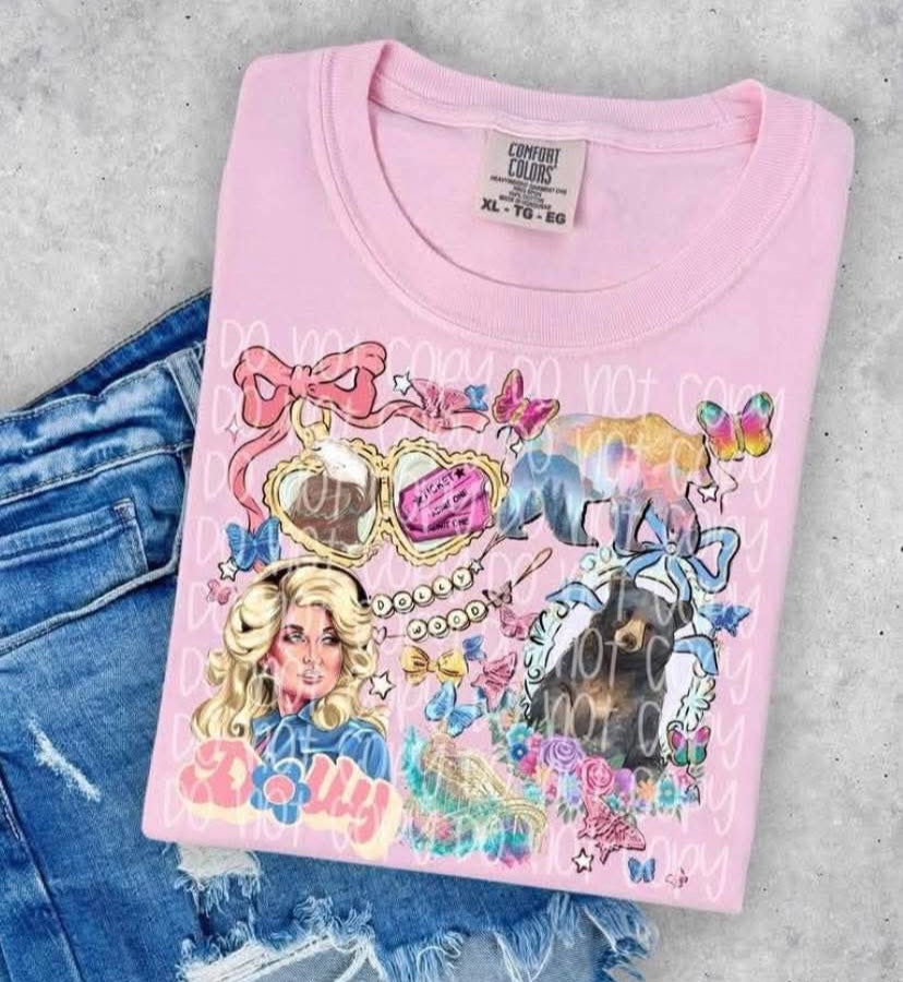 Smokey mountain dolly collage ssd DTF transfer