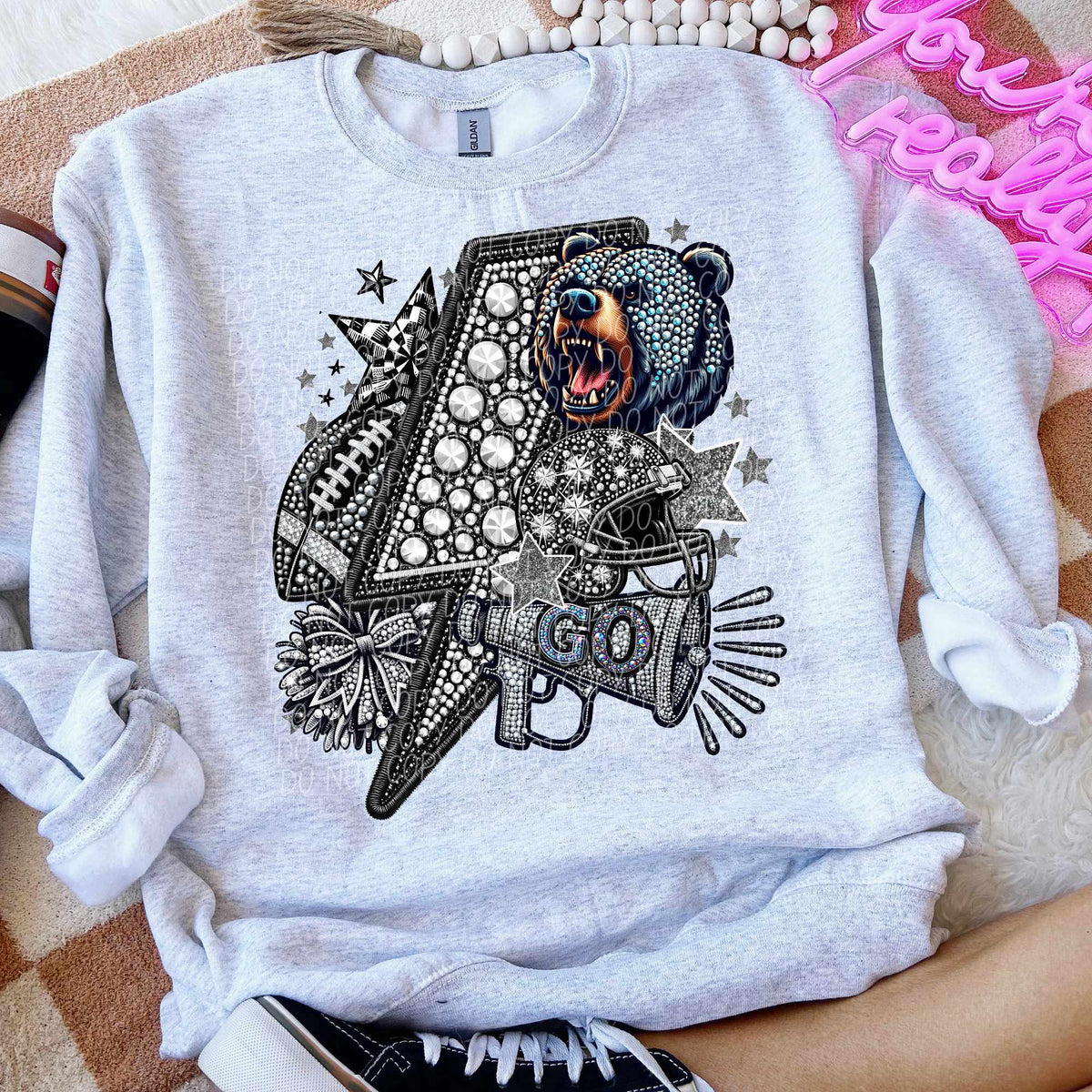Rhinestone lightning bolt bears 44470 DTF transfer
