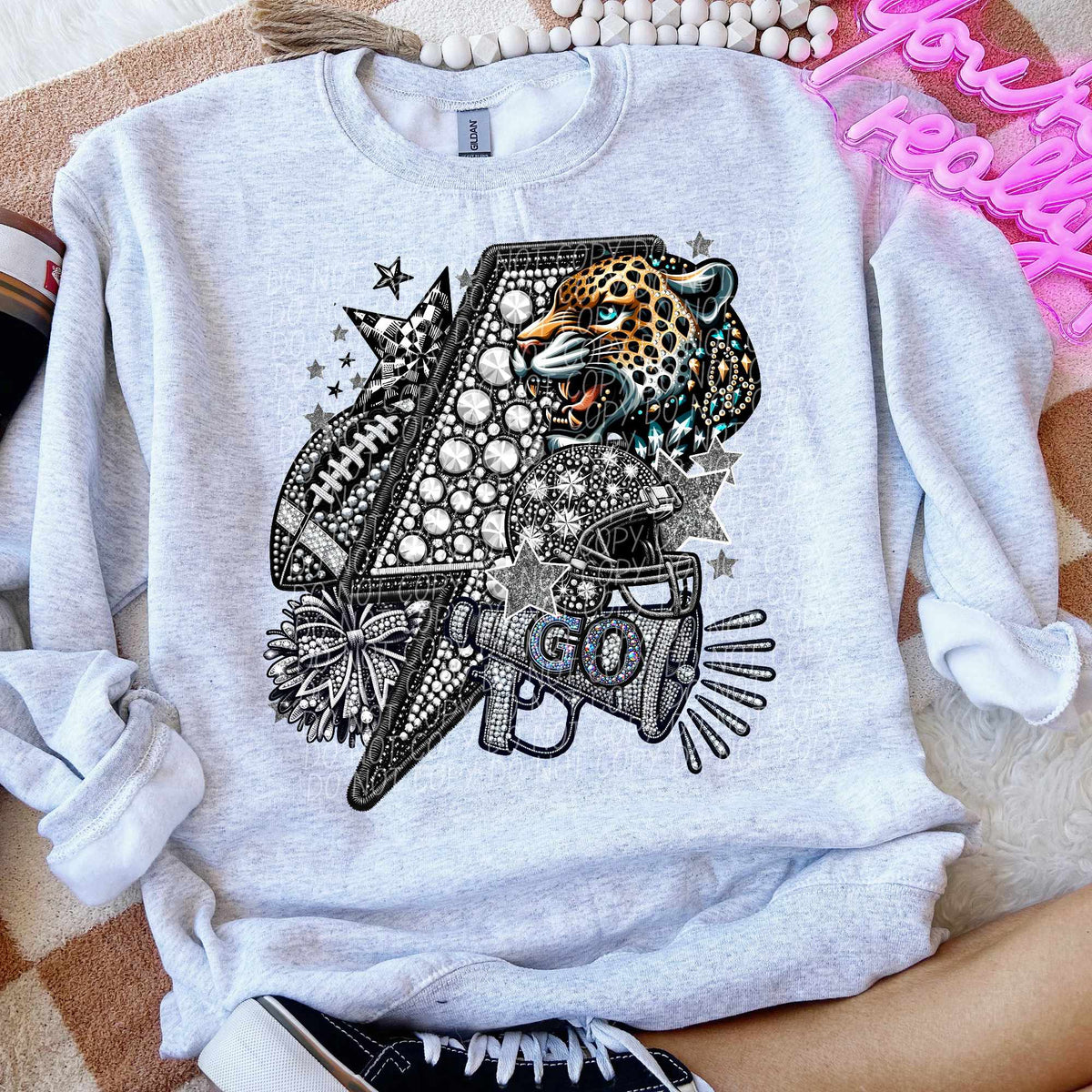Rhinestone lightning bolt leopards 44475 DTF transfer