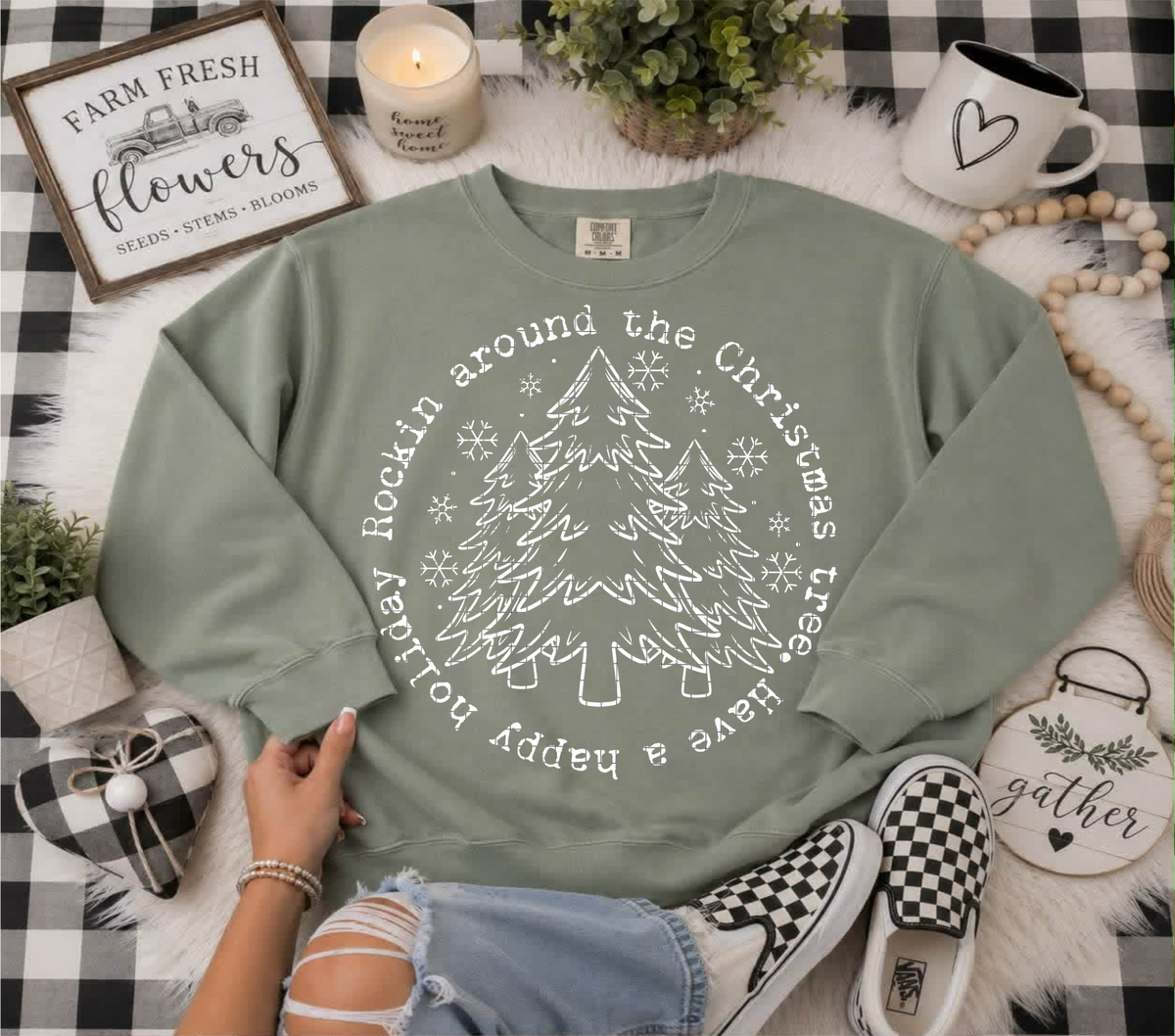 Rockin around the Christmas tree circle WHITE (Linda) DTF Transfer