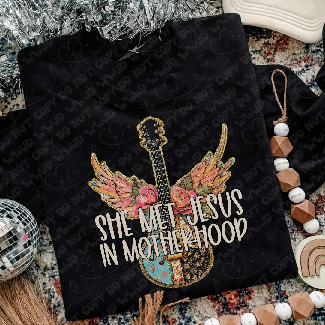 She met Jesus in motherhood wings (Vehement) DTF Transfer