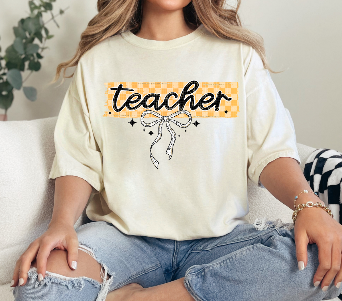 Teacher CHECKERED background (Linda) DTF Transfer