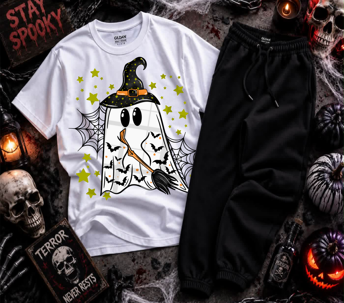 Witch ghost with bats (Linda) DTF Transfer