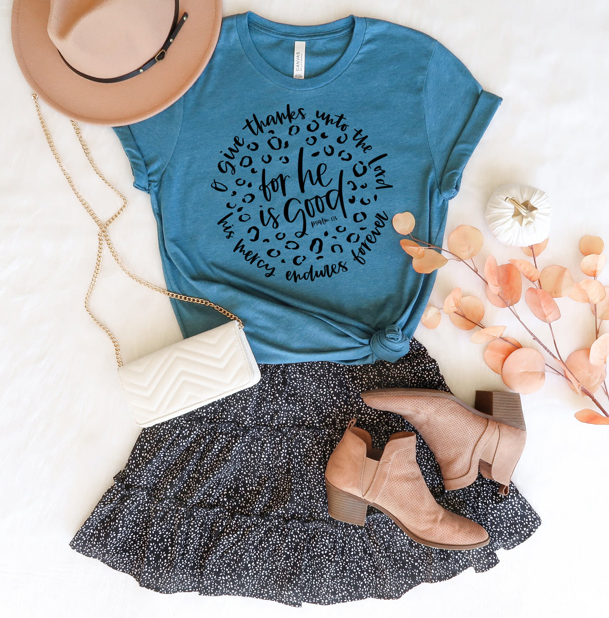 Give thanks unto the Lord (circle) BLACK screen print transfer