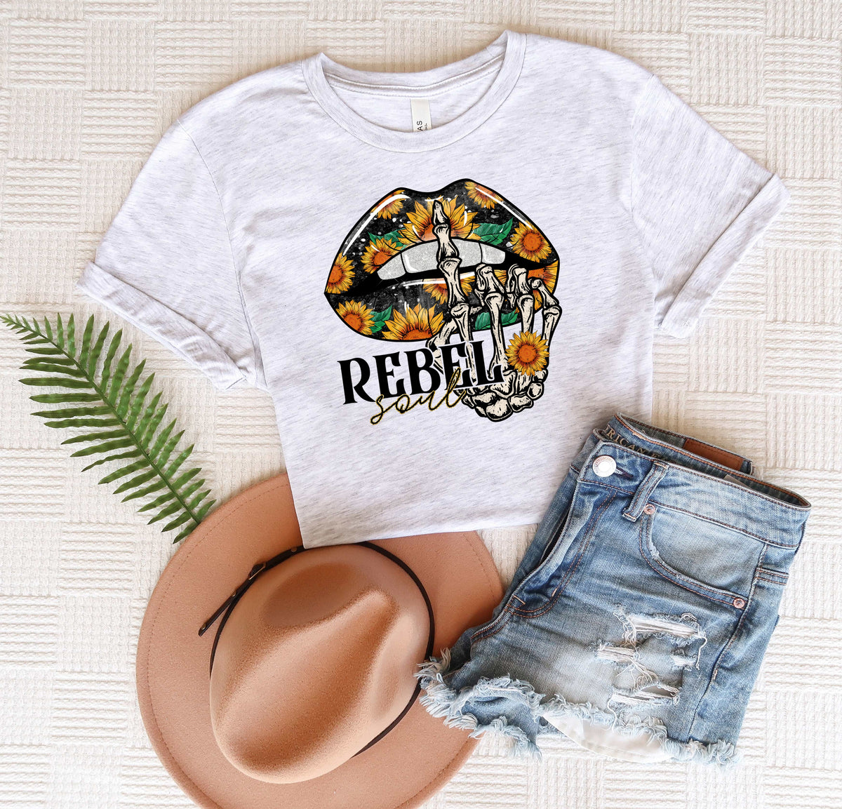 Rebel soul sunflower lips with skull hand 75773 DTF transfer