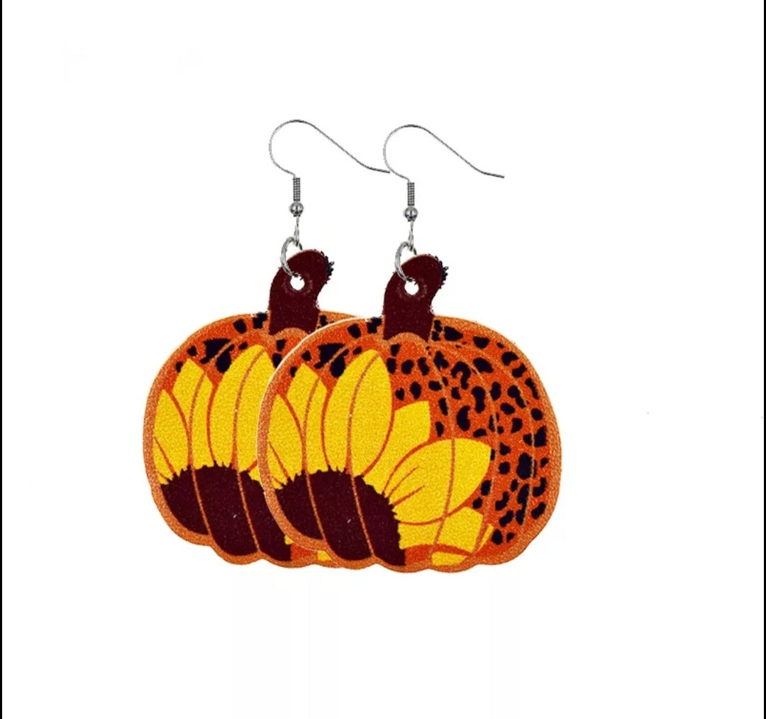 Pumpkin with leopard and sunflowers