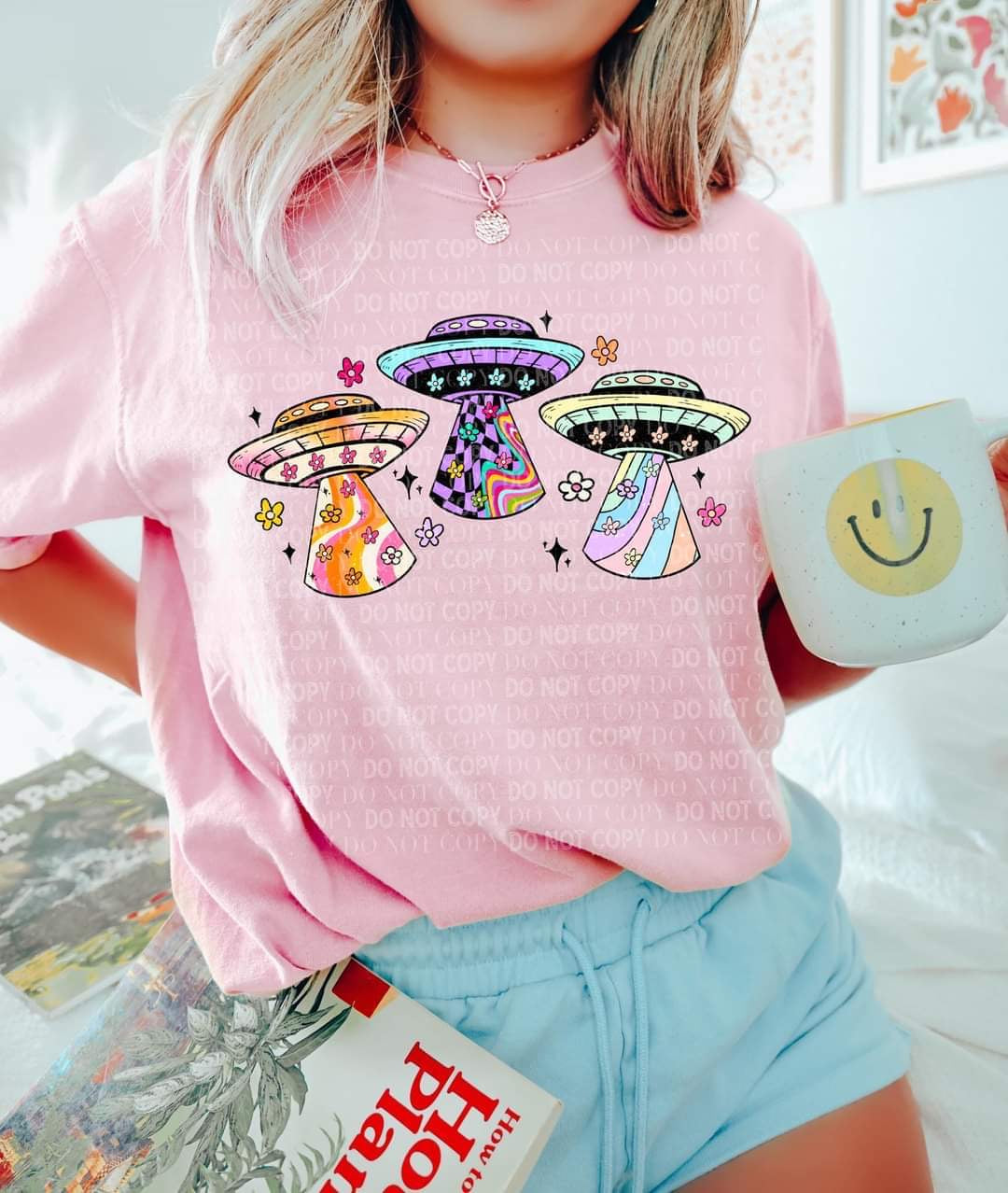 Groovy UFOs DTF TRANSFER