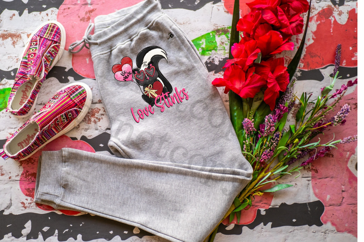 Love Stinks Skunk 112799 DTF TRANSFER